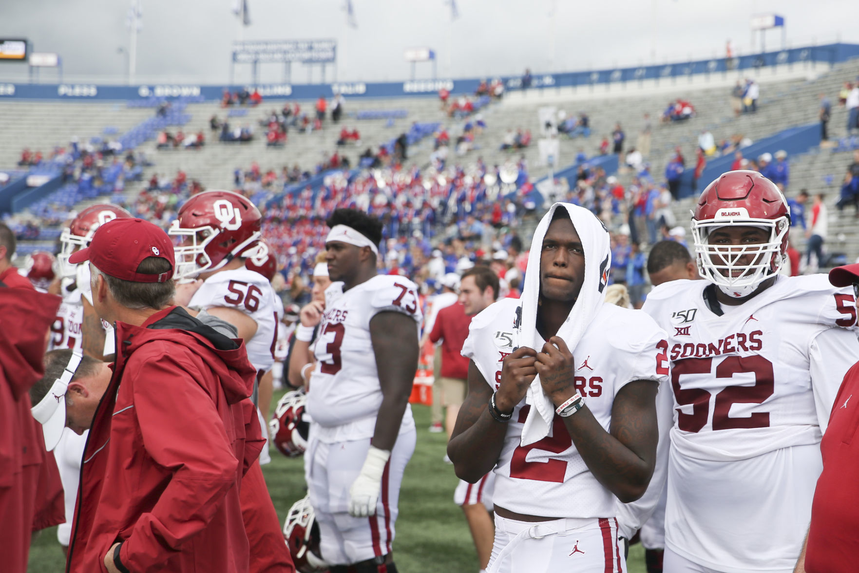 Oklahoma Sooners vs Kansas Jayhawks